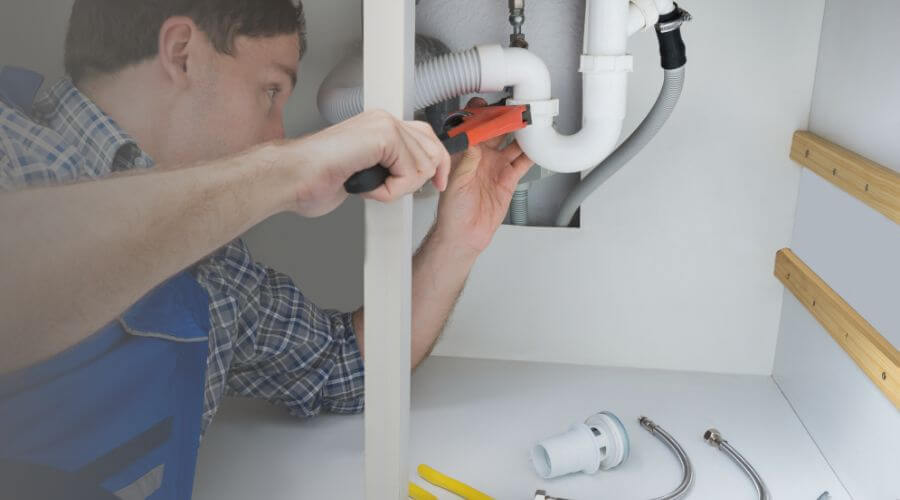 Local expert plumbing services in La Salle, TX